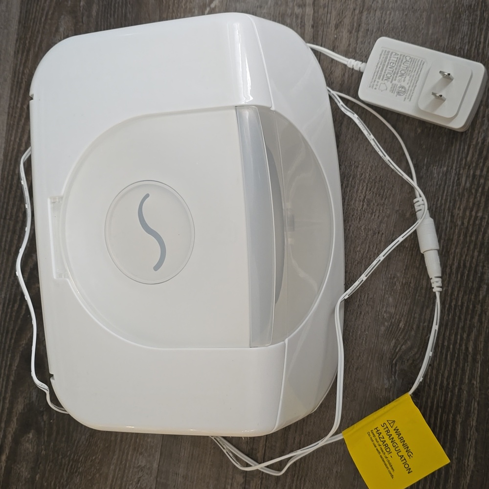 Wipe warmer gently used